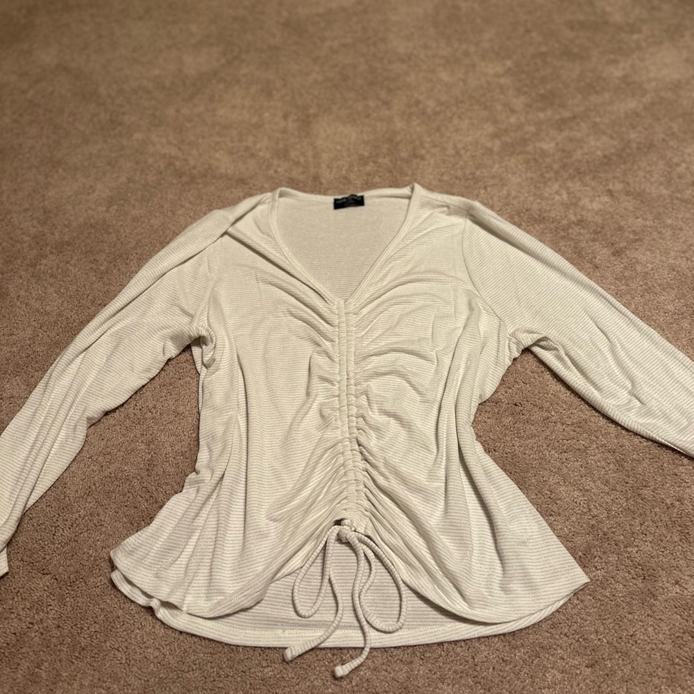 Lane Bryant Cream Ruched Long Sleeve Top